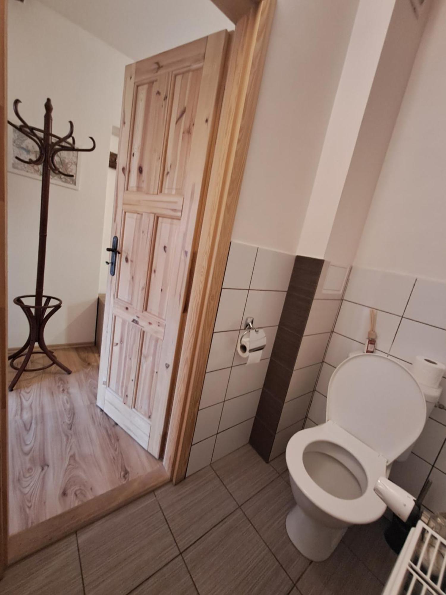 Ubytovani U Malinkovicu Břeclav エクステリア 写真